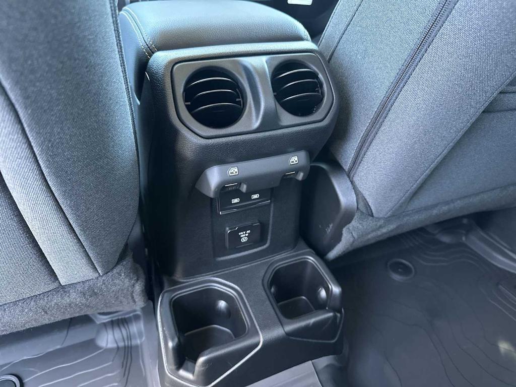 new 2025 Jeep Wrangler car, priced at $50,486