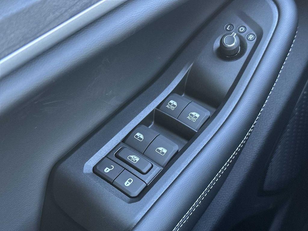 new 2025 Jeep Grand Cherokee car, priced at $45,245