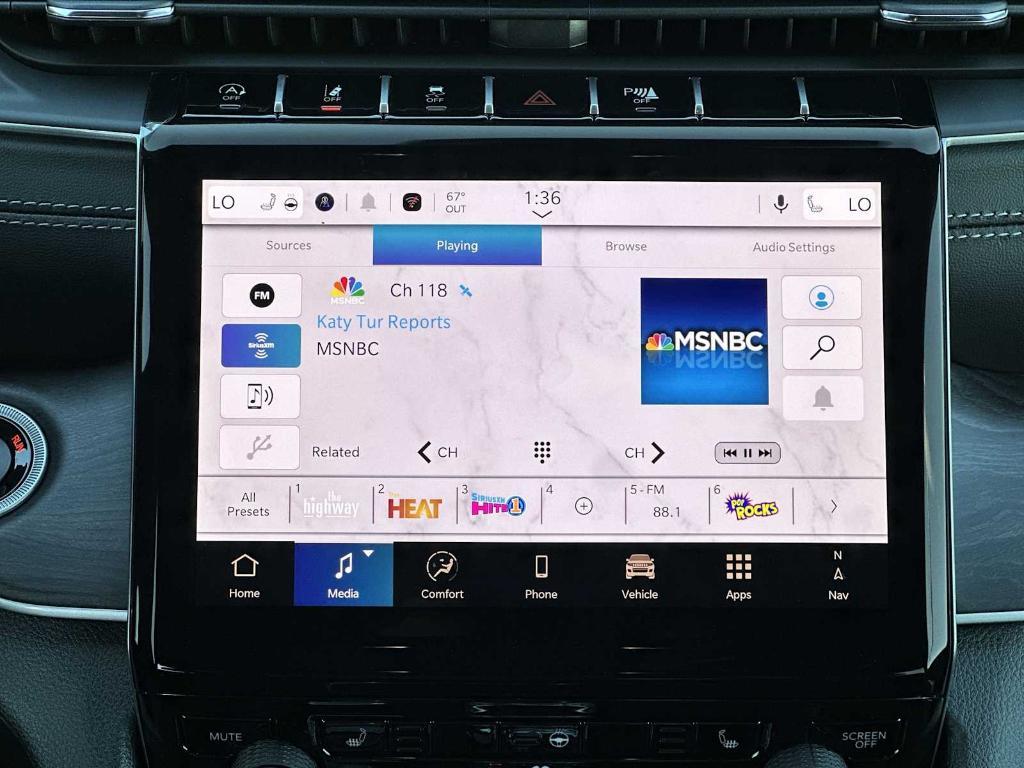 new 2025 Jeep Grand Cherokee car, priced at $45,245