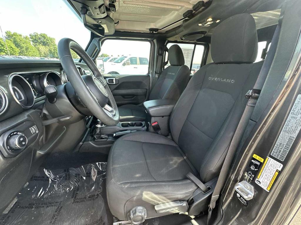 used 2023 Jeep Gladiator car, priced at $30,892