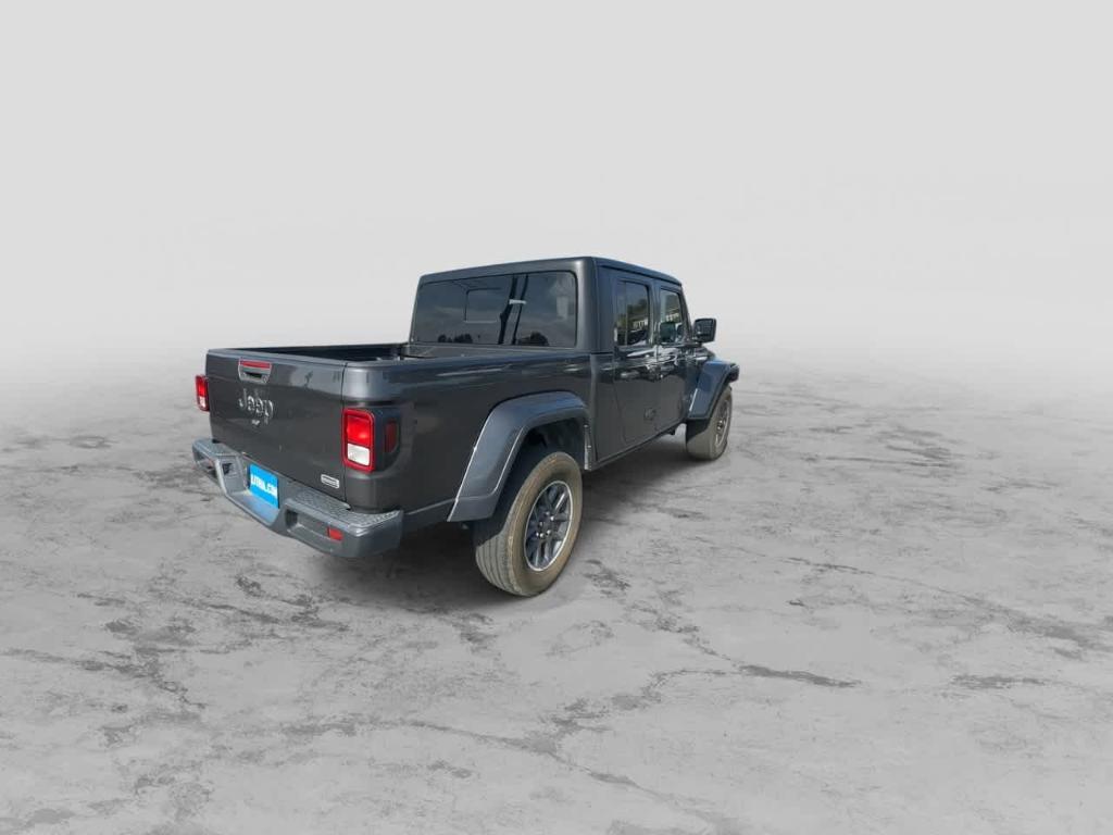 used 2023 Jeep Gladiator car, priced at $30,892