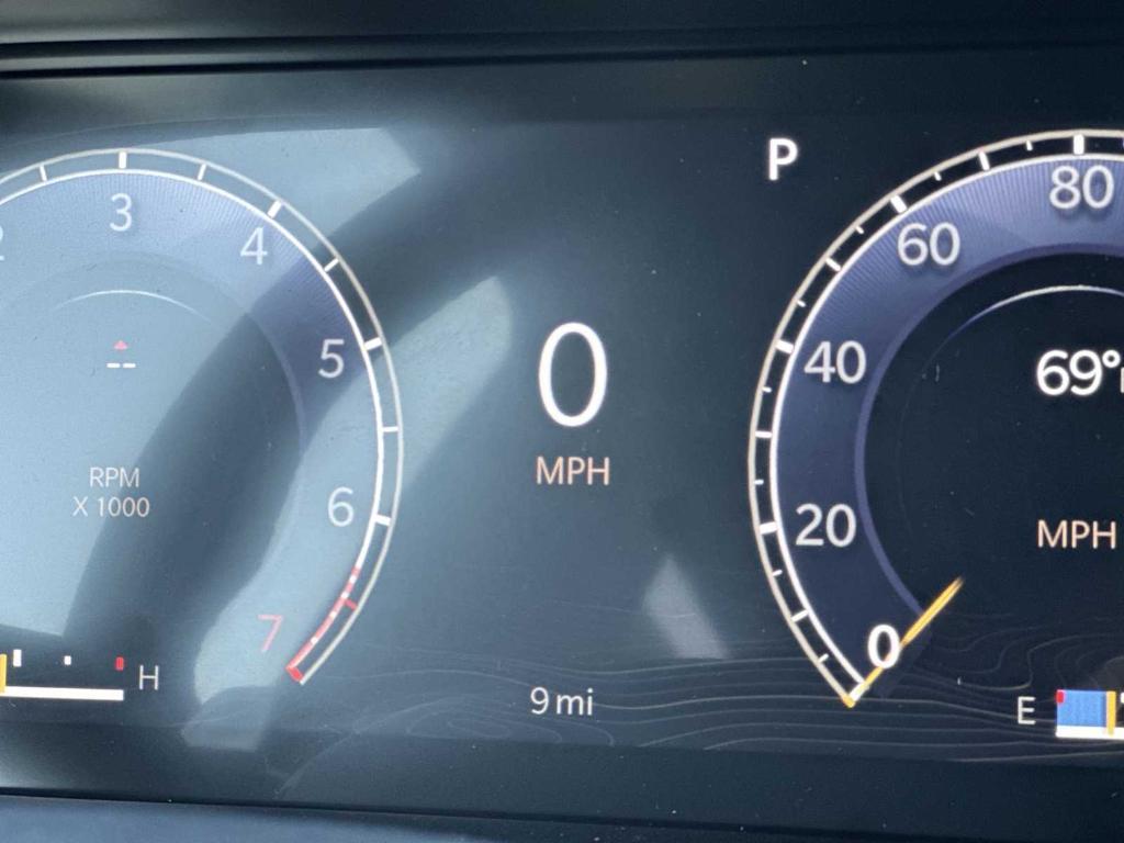 new 2025 Jeep Grand Cherokee car, priced at $35,321