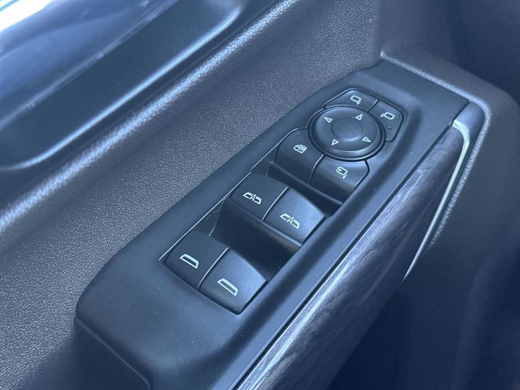 used 2020 Chevrolet Silverado 1500 car, priced at $34,283