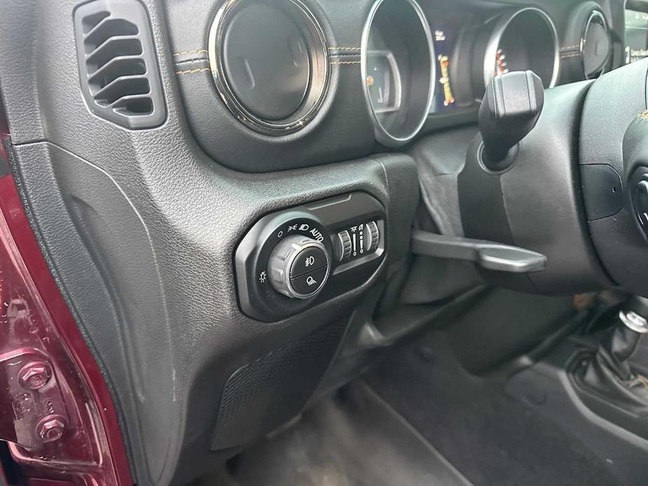 used 2021 Jeep Gladiator car, priced at $39,823