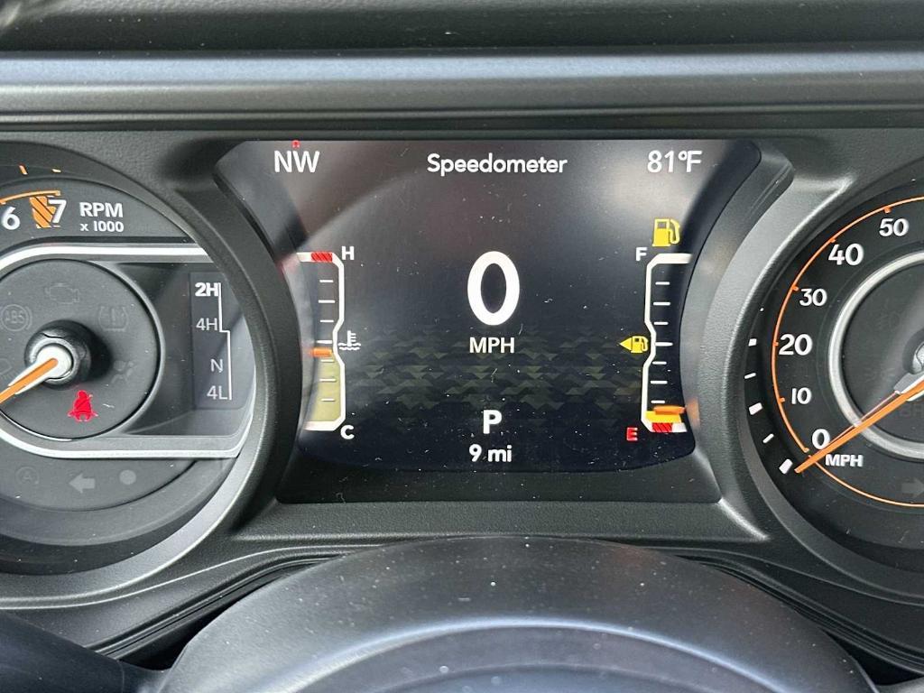 new 2025 Jeep Gladiator car, priced at $47,761