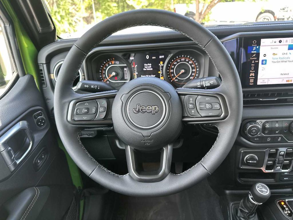 new 2025 Jeep Gladiator car, priced at $47,761