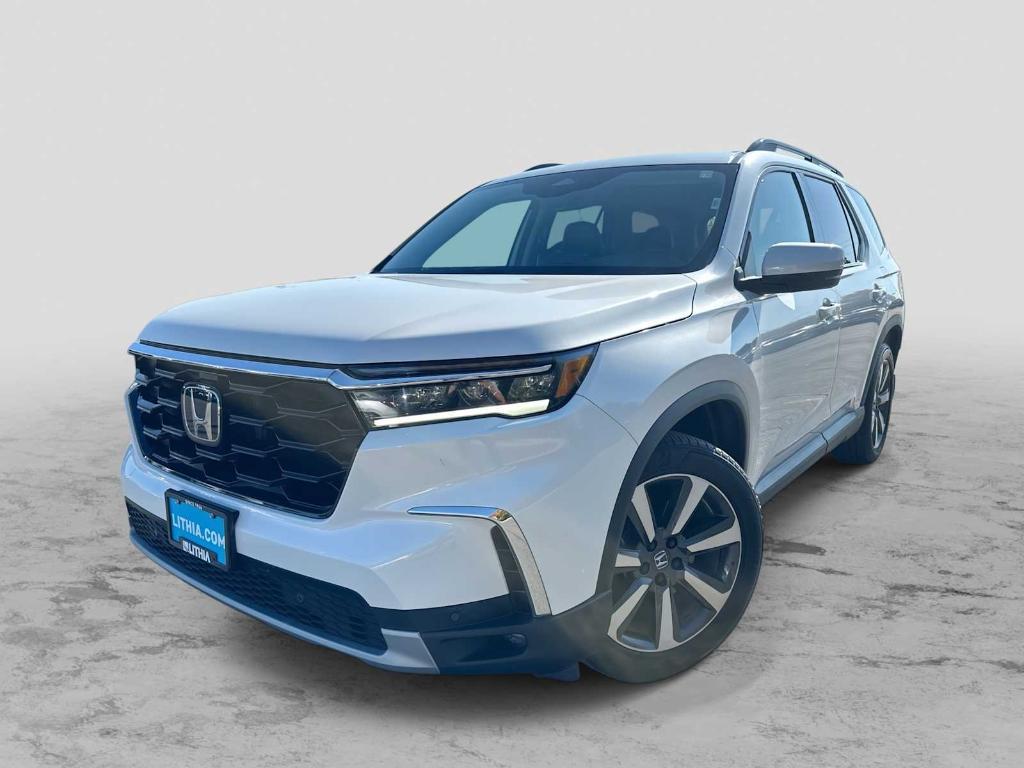 used 2023 Honda Pilot car, priced at $41,814