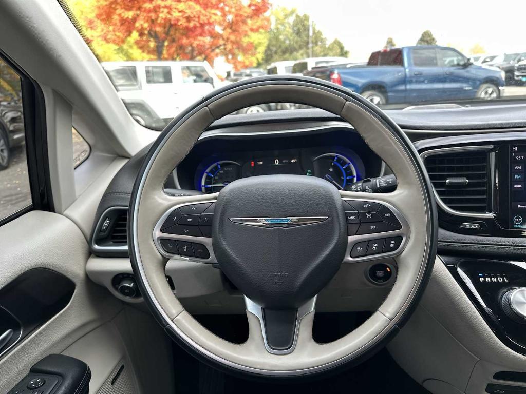 used 2018 Chrysler Pacifica Hybrid car, priced at $16,264