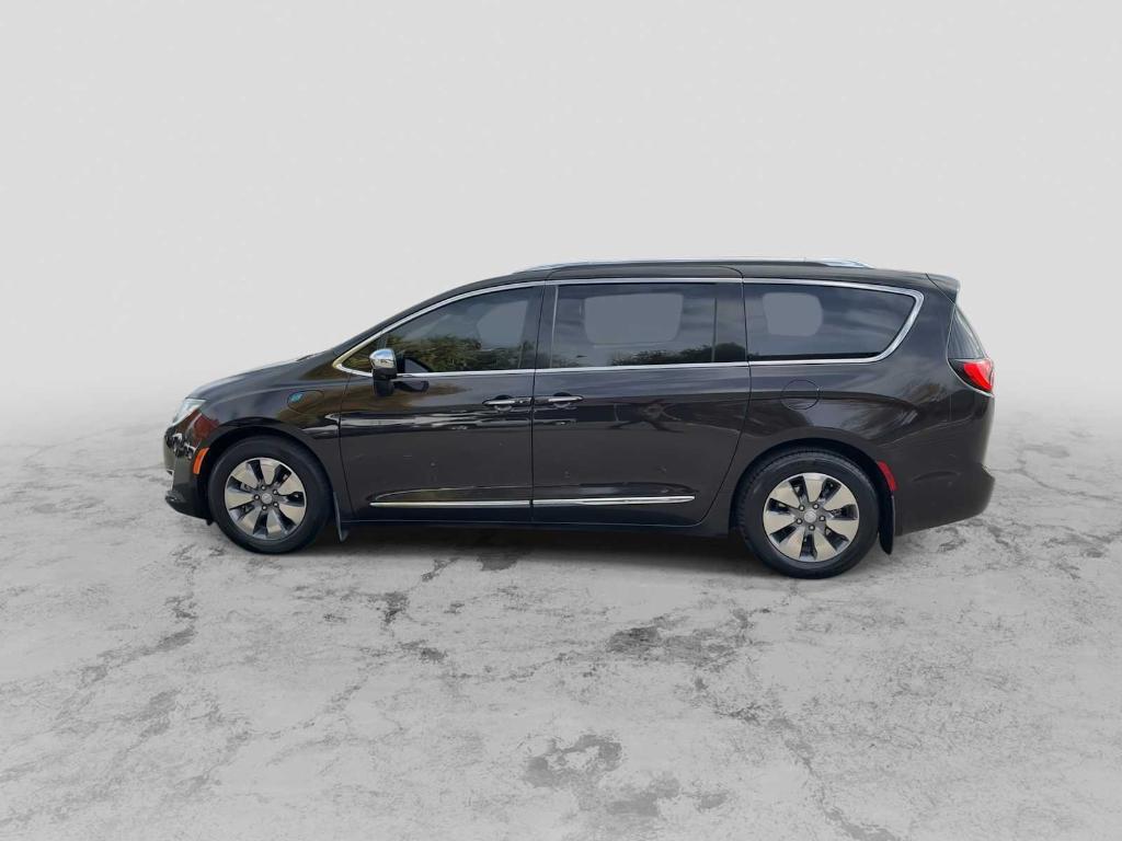 used 2018 Chrysler Pacifica Hybrid car, priced at $16,264