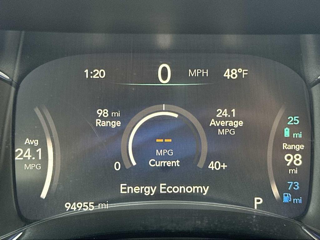 used 2018 Chrysler Pacifica Hybrid car, priced at $16,264