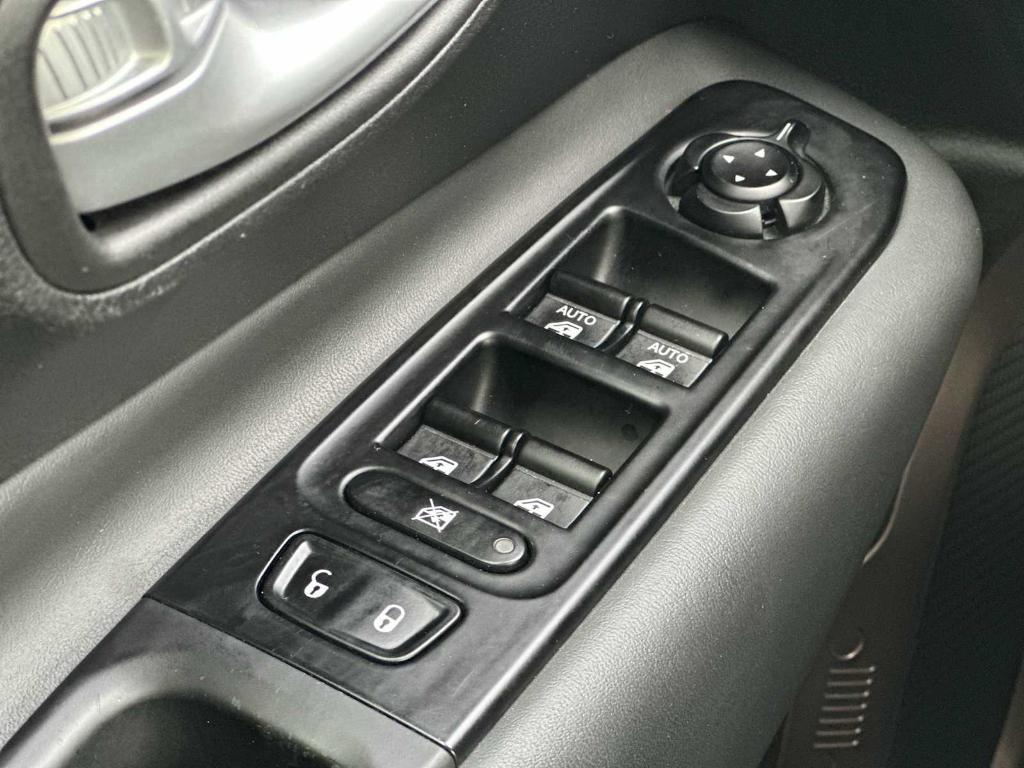 used 2023 Jeep Renegade car, priced at $24,943