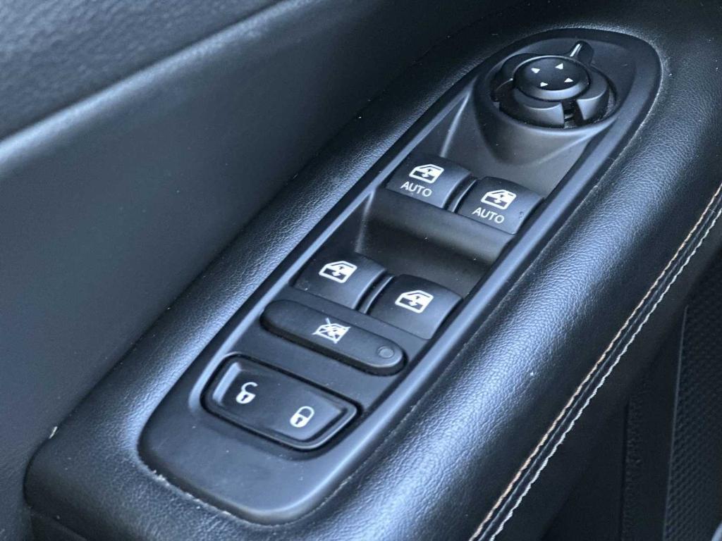 used 2018 Jeep Compass car, priced at $12,171