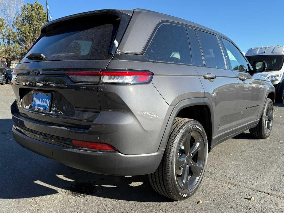 new 2024 Jeep Grand Cherokee car, priced at $38,633