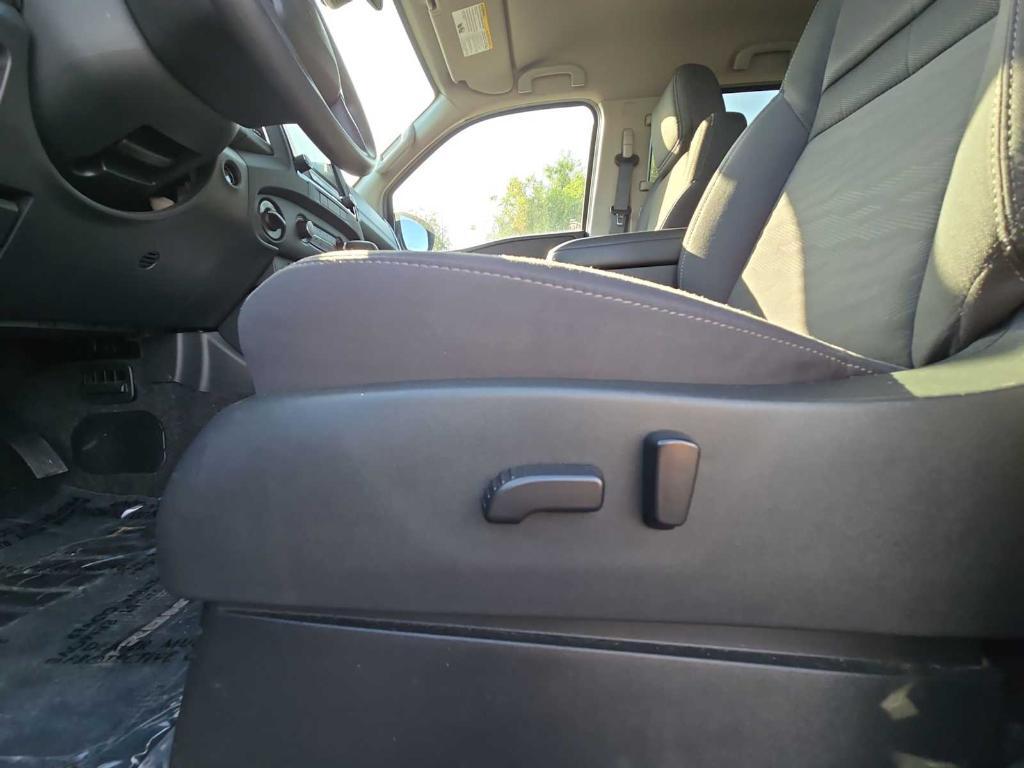 used 2023 Nissan Frontier car, priced at $35,794