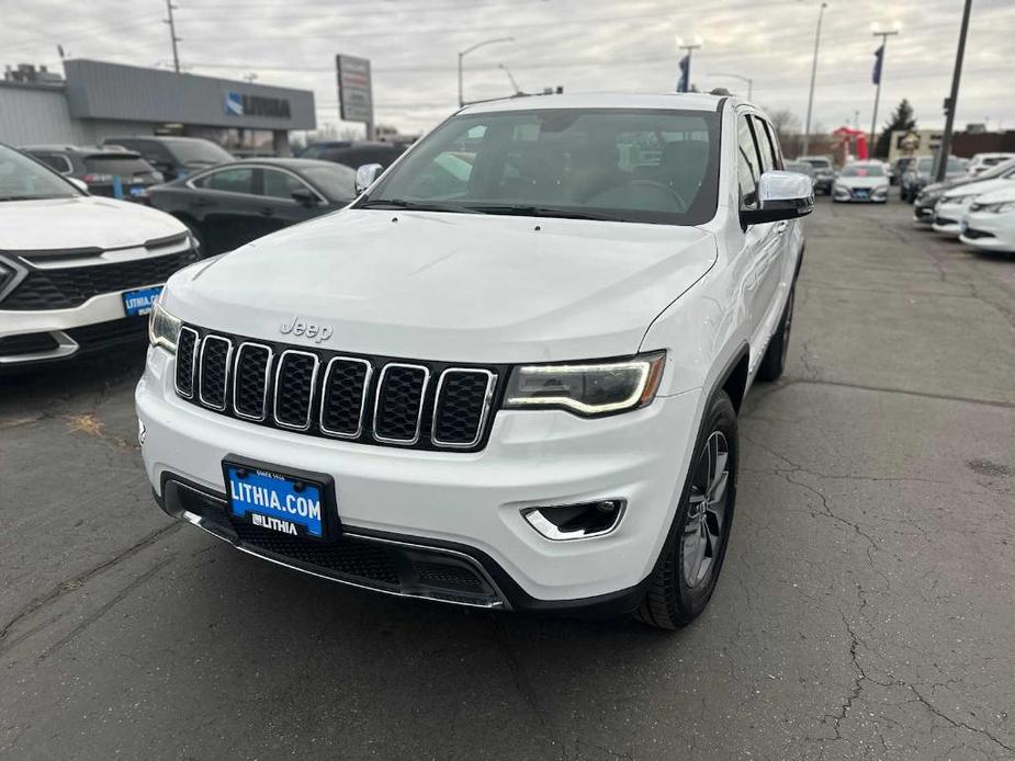 used 2017 Jeep Grand Cherokee car, priced at $15,382