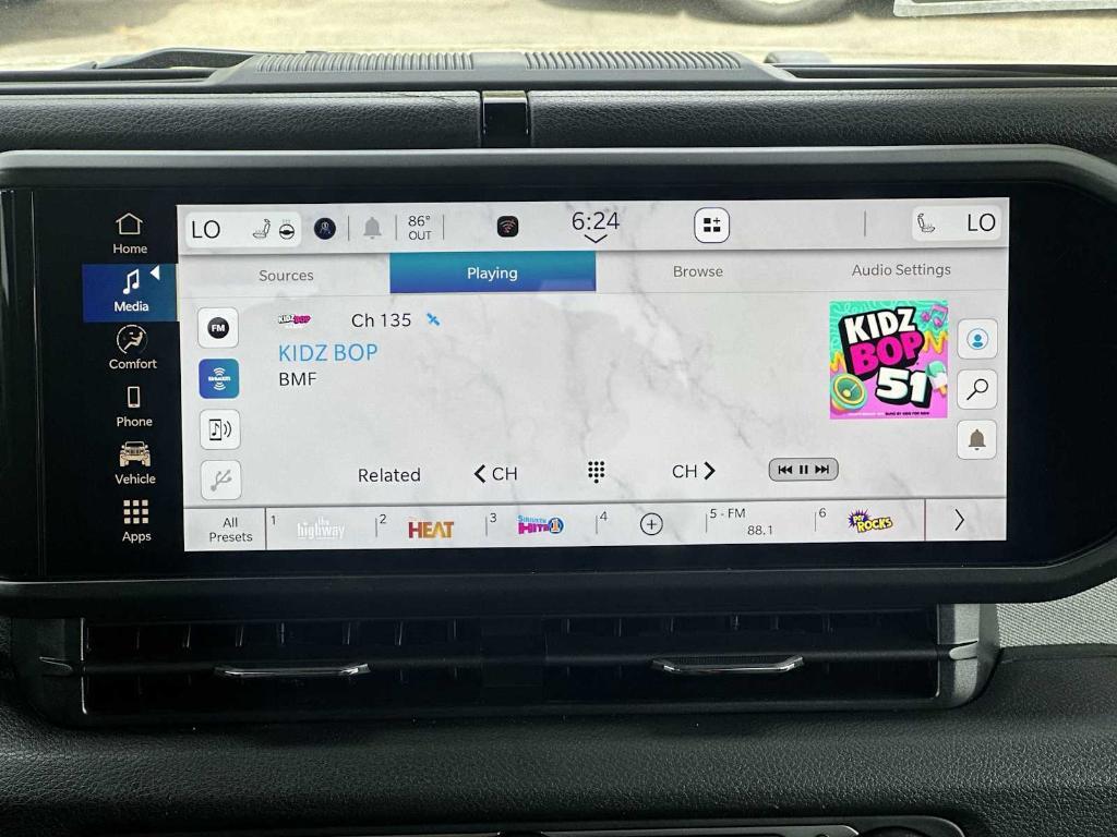 new 2025 Jeep Wrangler car, priced at $41,758