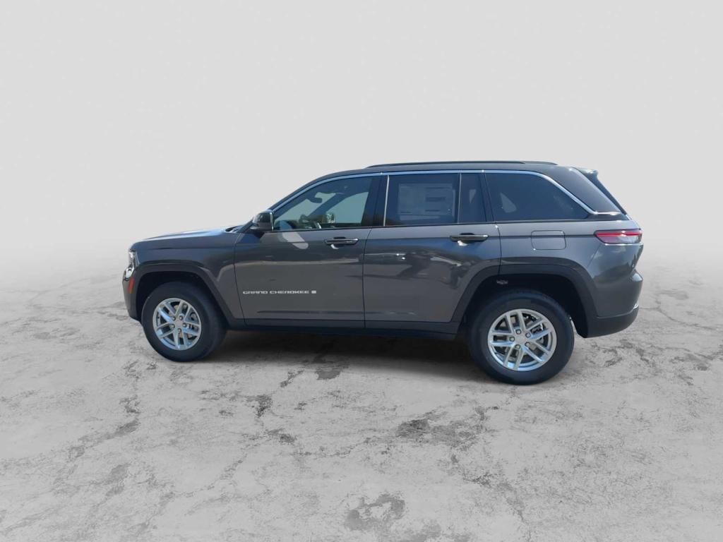 new 2025 Jeep Grand Cherokee car, priced at $36,540