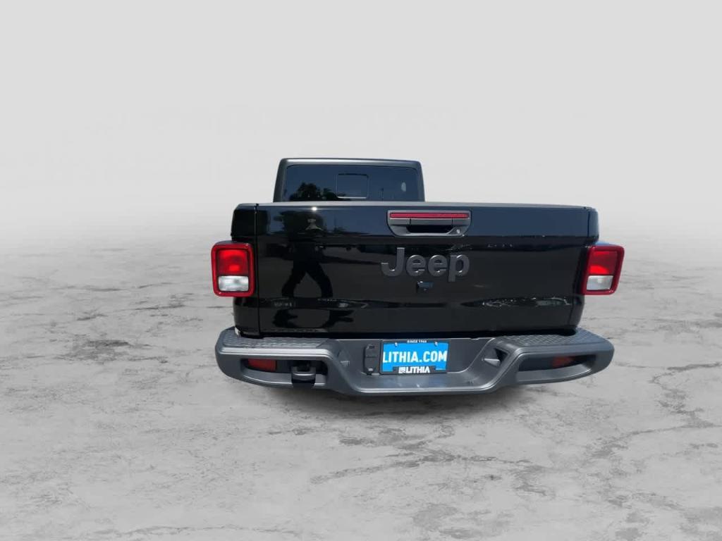 new 2025 Jeep Gladiator car, priced at $43,949