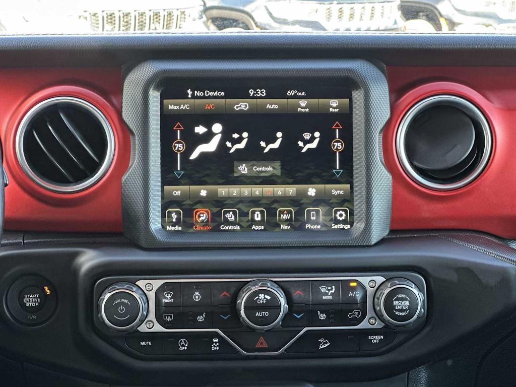 used 2020 Jeep Wrangler Unlimited car, priced at $34,371