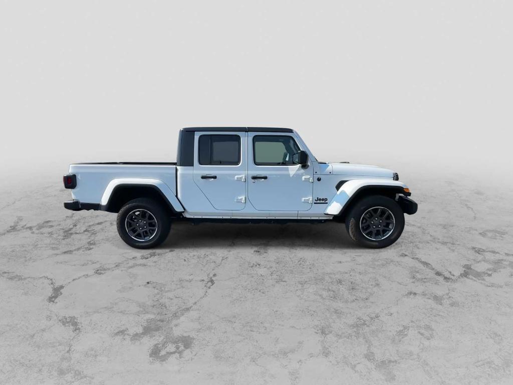 used 2021 Jeep Gladiator car, priced at $32,881