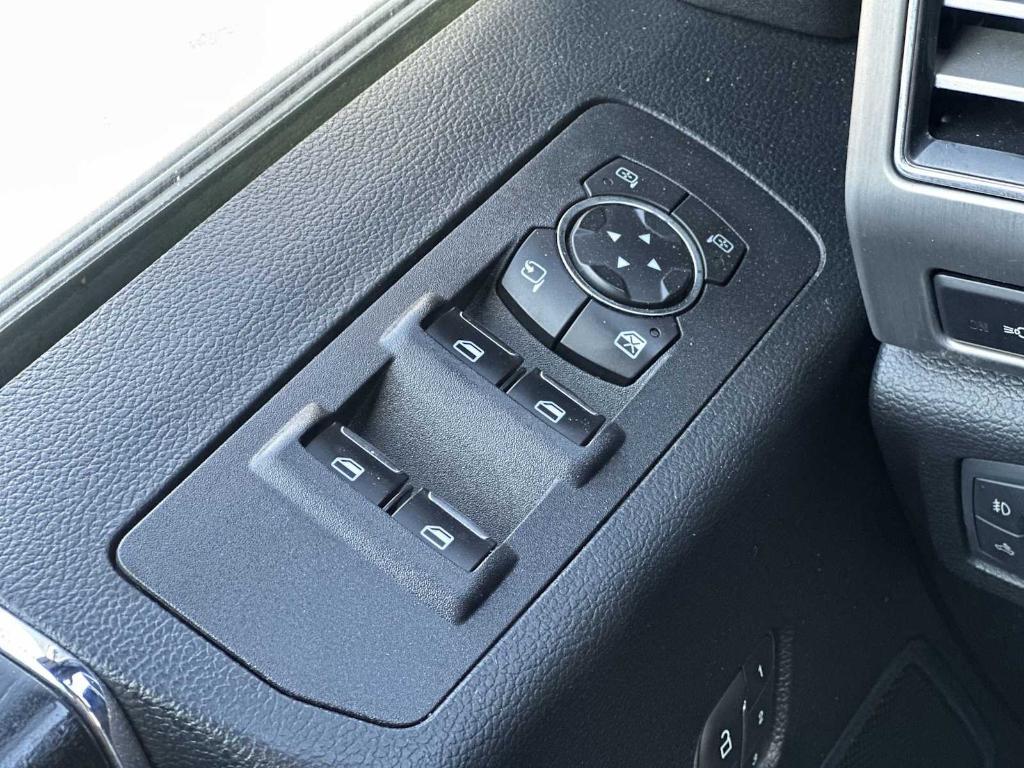 used 2019 Ford F-150 car, priced at $31,530