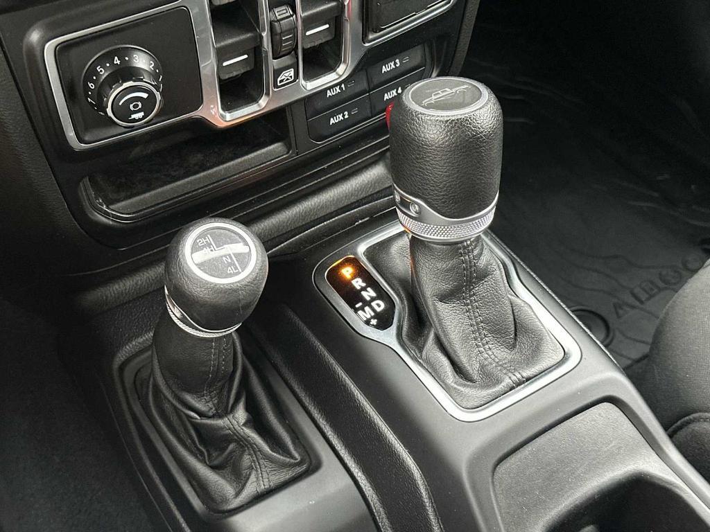 used 2021 Jeep Gladiator car, priced at $28,819