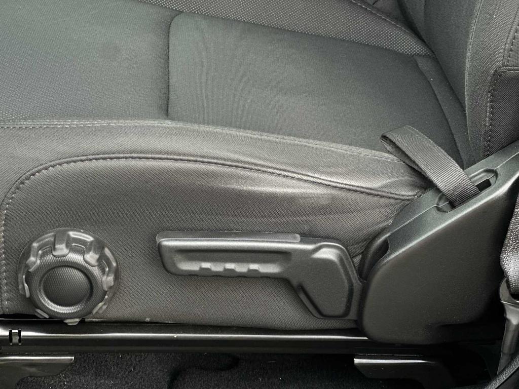 used 2021 Jeep Gladiator car, priced at $28,819