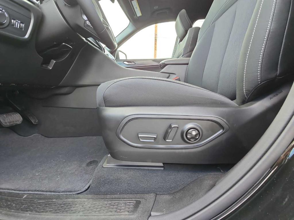 new 2025 Jeep Grand Cherokee L car, priced at $43,424