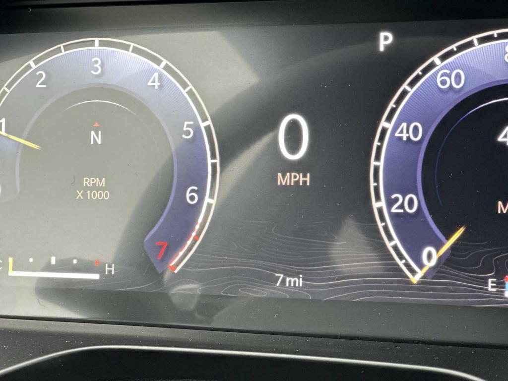 new 2025 Jeep Grand Cherokee car, priced at $38,375