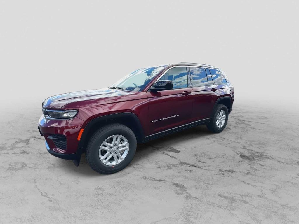 new 2025 Jeep Grand Cherokee car, priced at $35,454