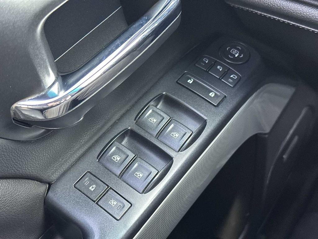 used 2018 Chevrolet Silverado 1500 car, priced at $28,023