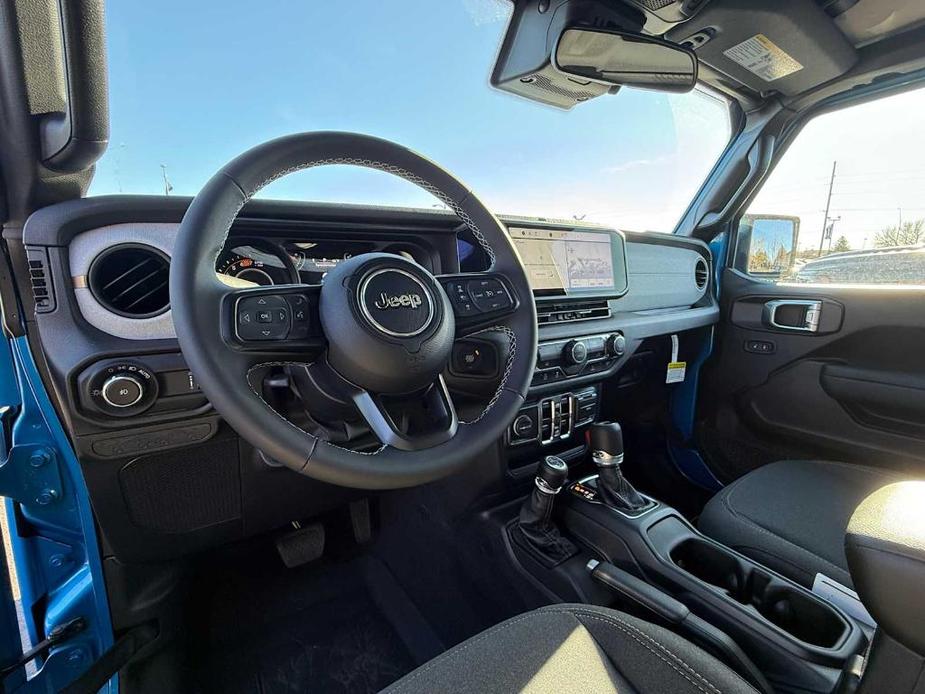 new 2025 Jeep Wrangler car, priced at $41,562