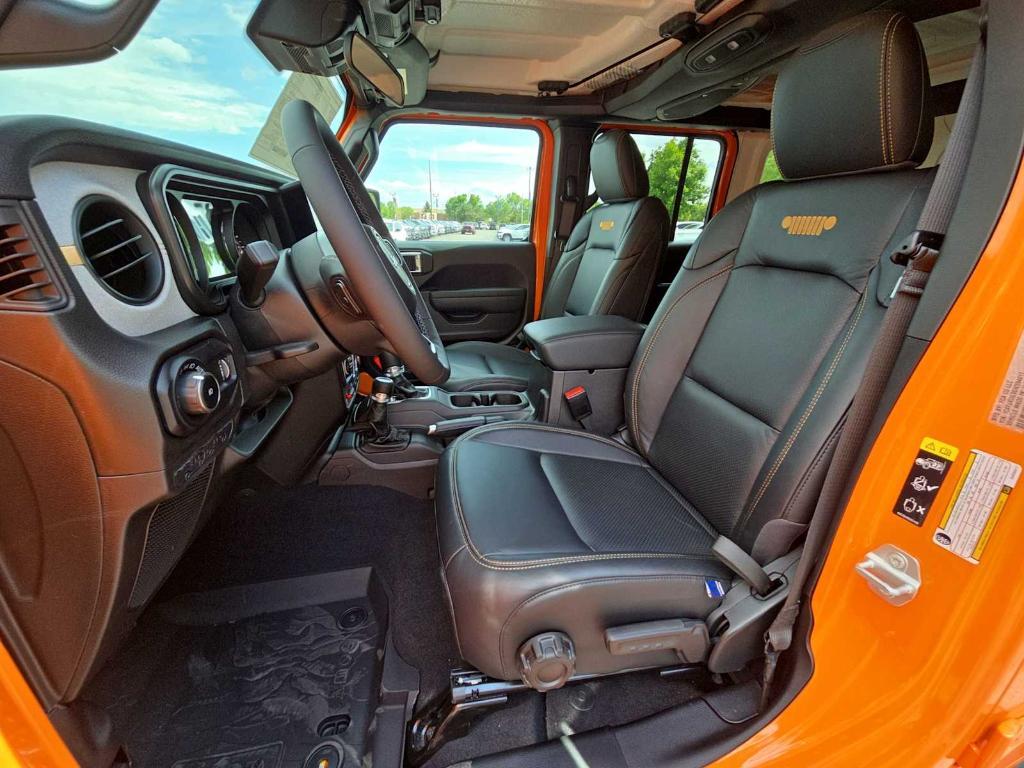 new 2025 Jeep Wrangler car, priced at $52,380