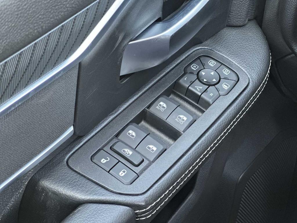 new 2025 Ram 2500 car, priced at $63,414