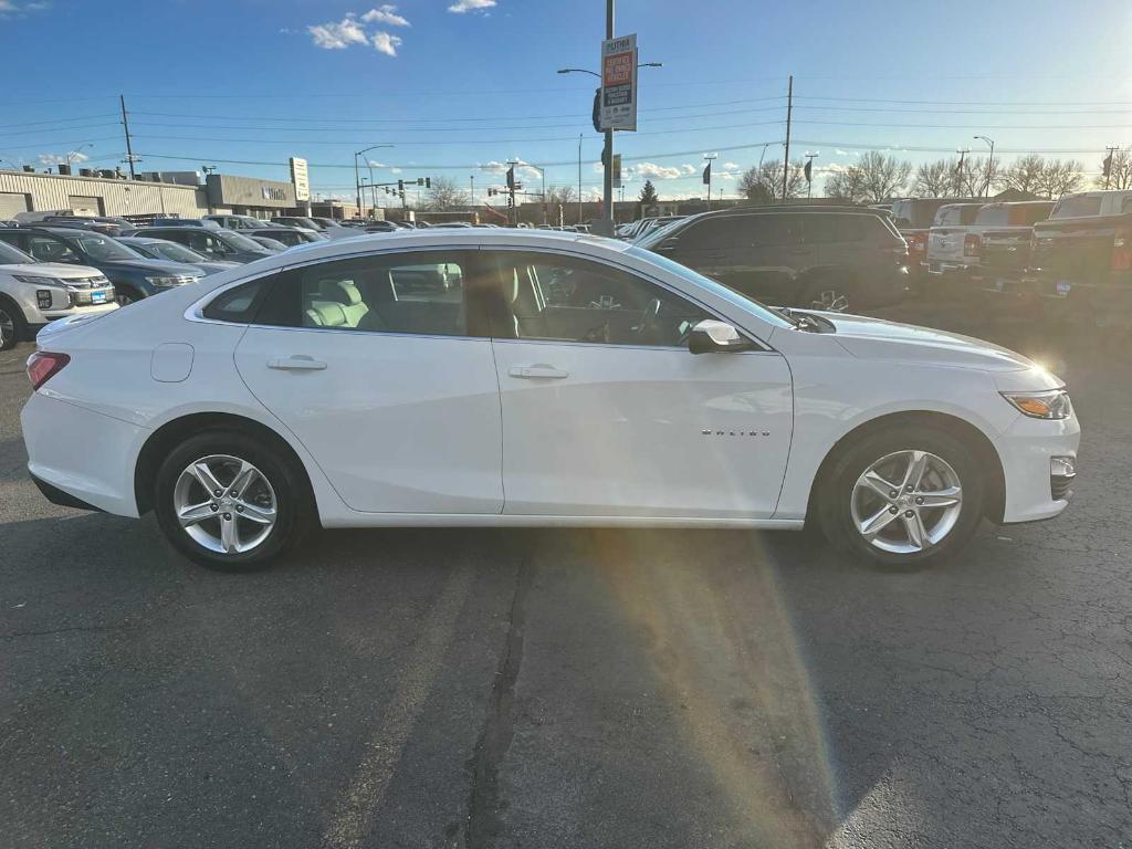 used 2022 Chevrolet Malibu car, priced at $17,915