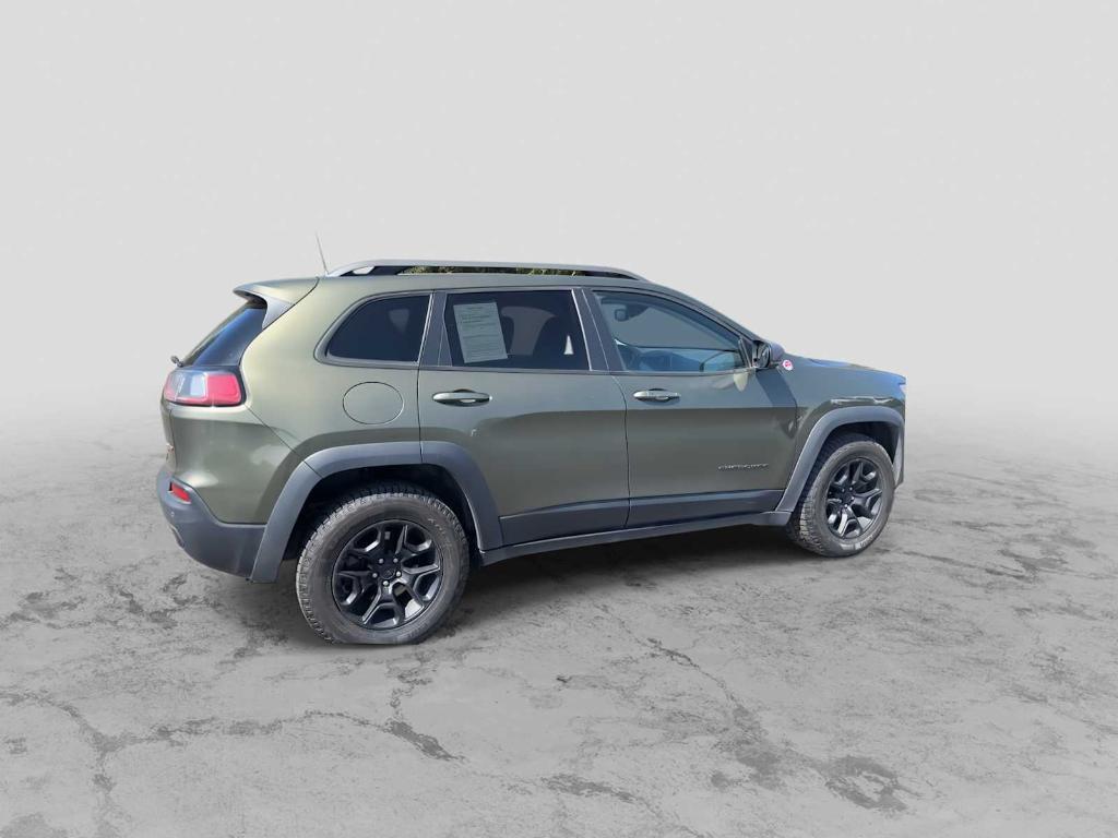 used 2019 Jeep Cherokee car, priced at $10,319