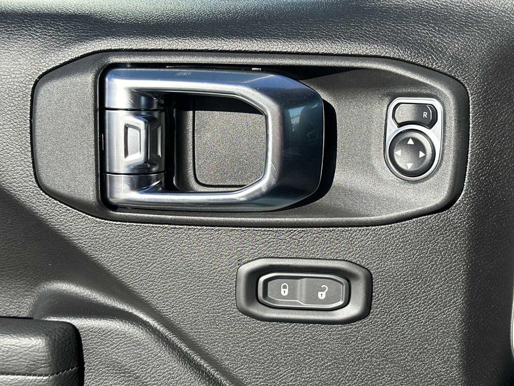 new 2026 Jeep Wrangler car, priced at $50,367