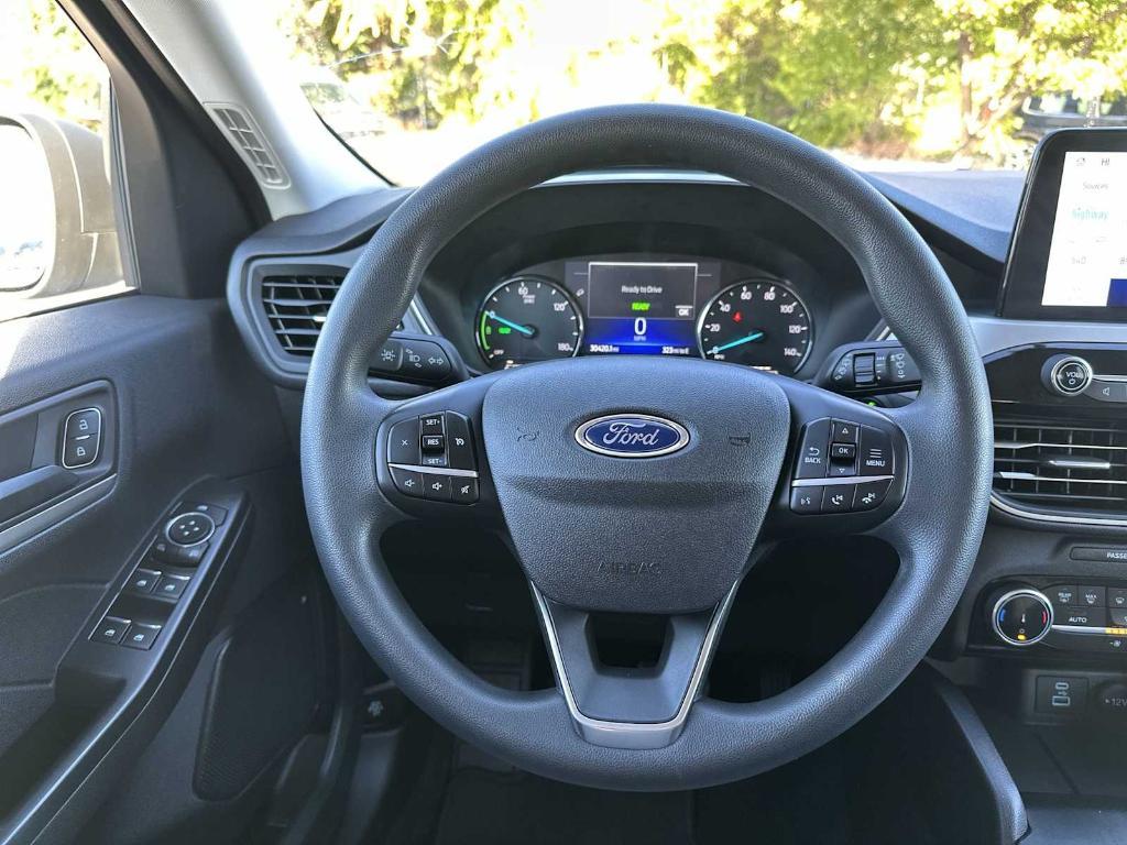 used 2022 Ford Escape car, priced at $23,087