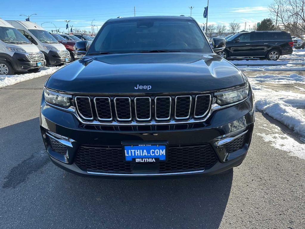 used 2022 Jeep Grand Cherokee car, priced at $31,239