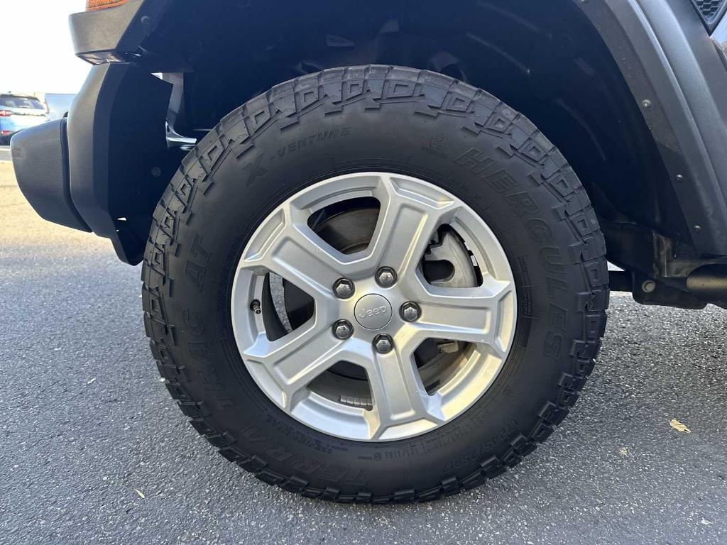 used 2019 Jeep Wrangler Unlimited car, priced at $19,673