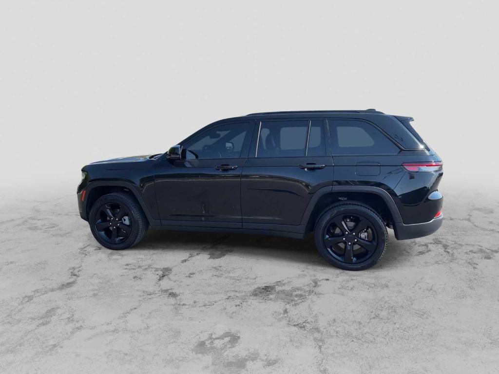 used 2024 Jeep Grand Cherokee car, priced at $34,563