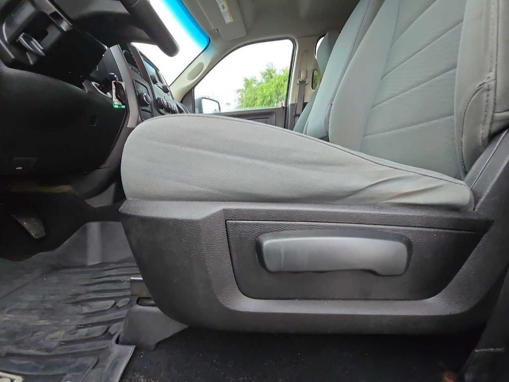 used 2019 Ram 1500 Classic car, priced at $25,767