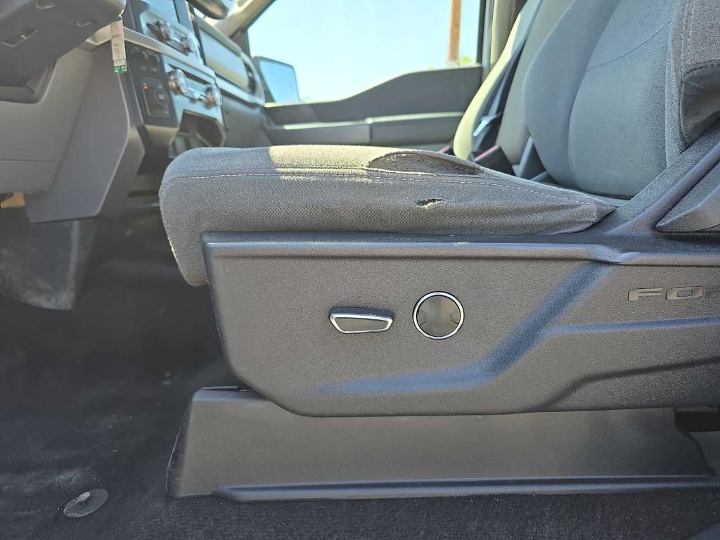 used 2021 Ford F-150 car, priced at $37,999