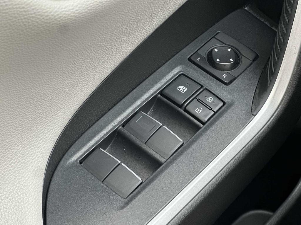 used 2020 Toyota RAV4 Hybrid car, priced at $27,226