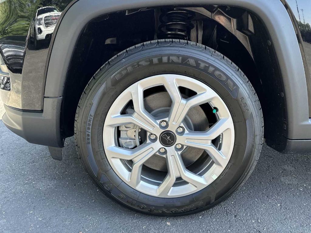 new 2025 Jeep Compass car, priced at $28,579