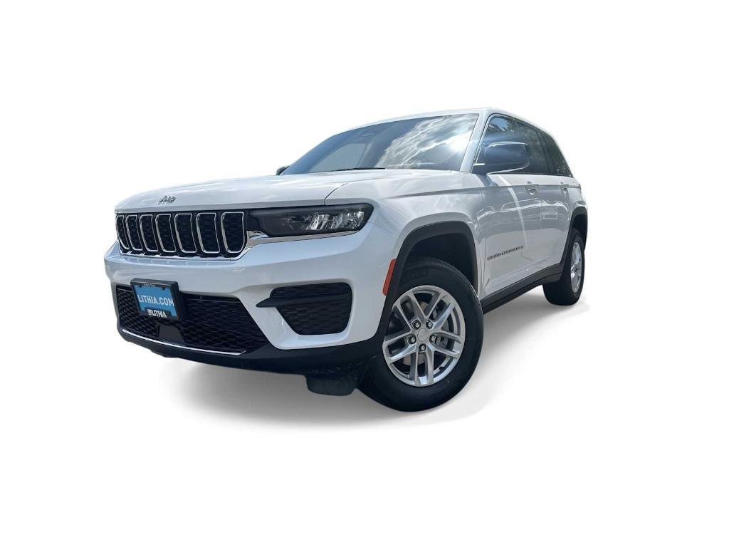new 2025 Jeep Grand Cherokee car, priced at $44,570