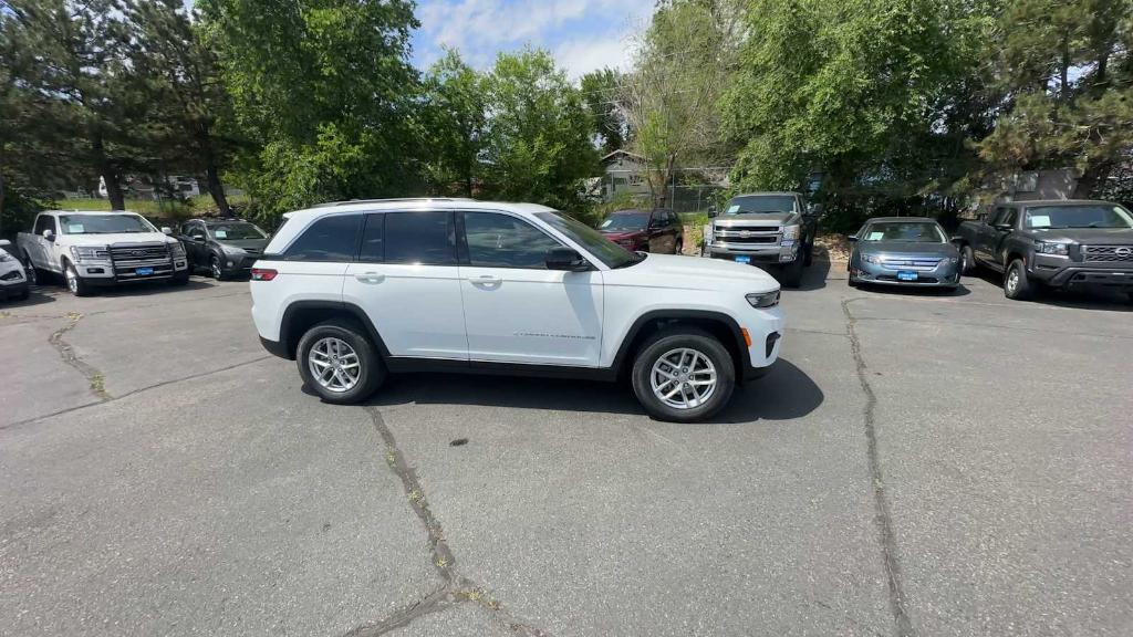 new 2025 Jeep Grand Cherokee car, priced at $44,570