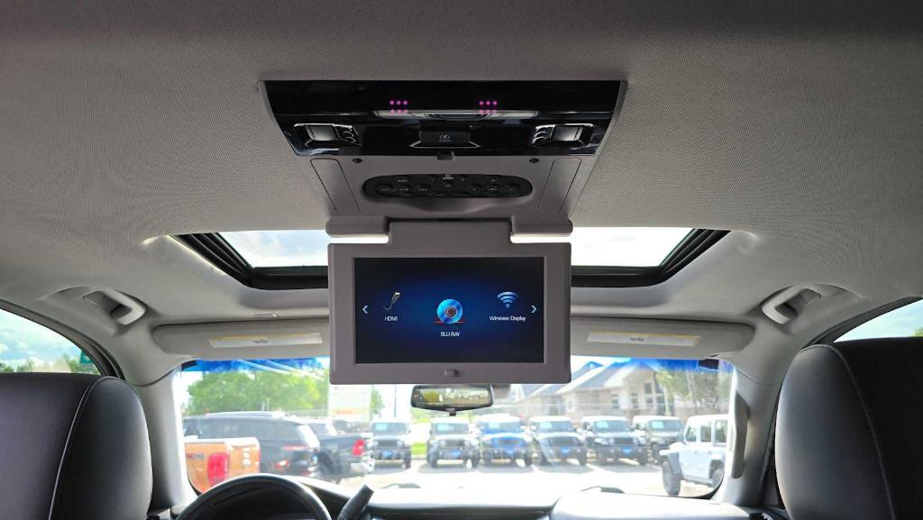 used 2018 Cadillac Escalade car, priced at $25,837