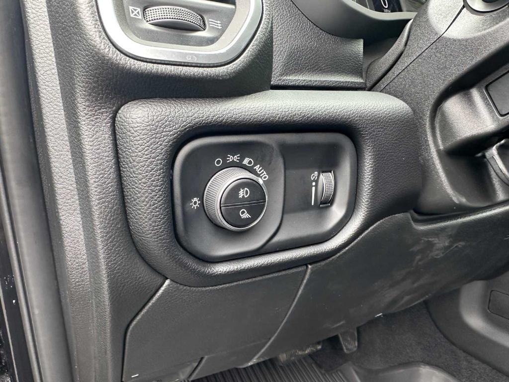 new 2025 Ram 2500 car, priced at $71,547