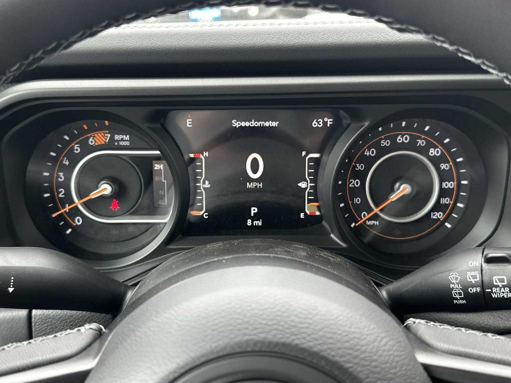 new 2025 Jeep Wrangler car, priced at $57,092